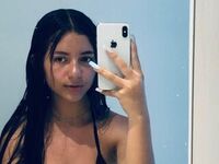 free webcam chat LiaJohnnson