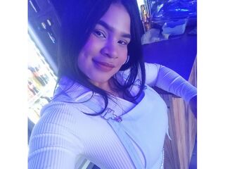 beautiful girlcam LilaVolcan