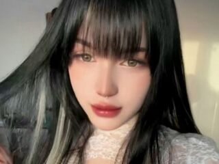 naughty camgirl fingering pussy LilithWholsh