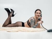 cam girl masturbating with vibrator LissaSinn