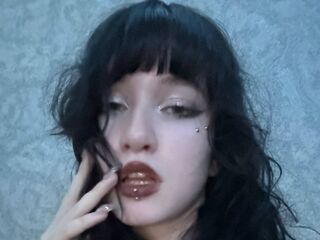 girl cam nude LouisePerrish