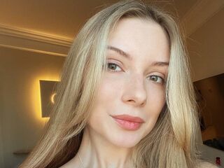 adult chat room LucieStupak
