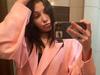 camslut masturbating LucileVerlin