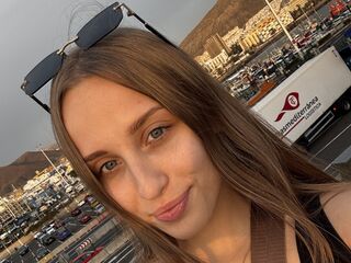 naughty cam girl masturbating LunaDarkwood