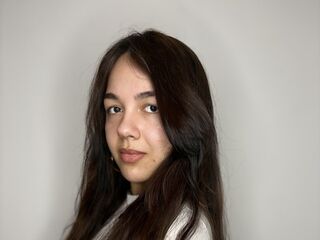 naughty camgirl fingering pussy MalorieNotti