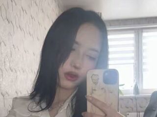 naked cam MarieJosePhilip