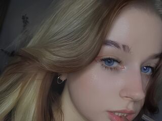 cam girl masturbating with sextoy MarisolNiang