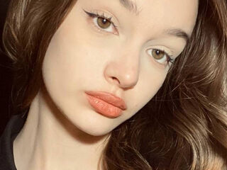 beautiful girl cam MarshallBushee