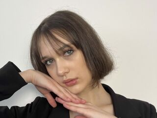 topless webcam girl MarvelNaffziger
