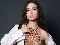 cam girl showing pussy MauraHoese
