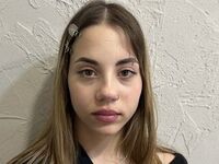 naughty cam girl fingering shaved pussy MiaChoo