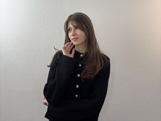 jasmin webcam model MonicaWohletz