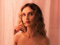 cam whore livesex MoonSeraphine