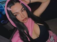naked cam girl gallery NouraMalvi