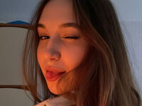 nude gamgirl RiannaBrown
