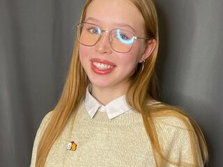 chat room livesex RomanaGuethle