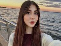 live cam girl SadeLazcano