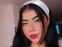 masturbating webcamgirl SalomeKio