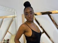 topless webcamgirl SelenaRoas