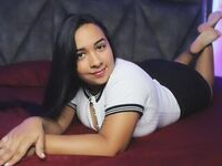 jasmin webcam model ShantalOsorio