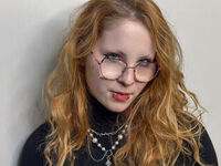 cam girl showing tits SofiaDyson