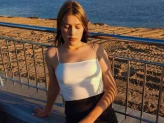 erotic cam picture SuziBarringer