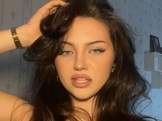 camwhore shaved pussy TalithaManzer