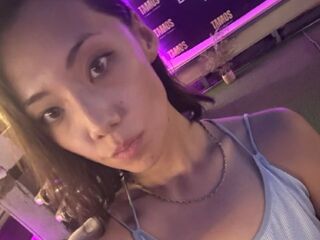live webcam performer TiffanyBoster