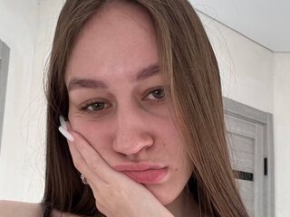 topless camgirl VeraScott