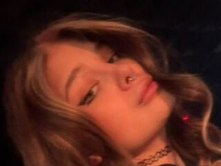 camwhore picture ViolaKerelina