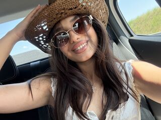 camgirl fingering wet pussy YasmineHart